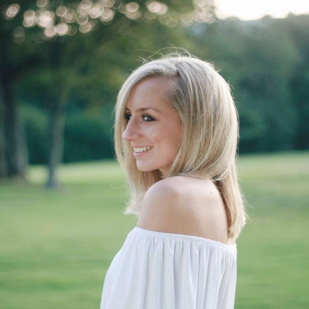 Meet your Posher, Olivia